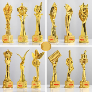 Médailles du <span class=keywords><strong>trophée</strong></span> étoile en résine plaqué or Logo personnalisé gravure trophées sportifs <span class=keywords><strong>coupe</strong></span> du <span class=keywords><strong>trophée</strong></span> en résine - Product Image 2