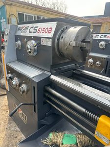 Torno Robusto <span class=keywords><strong>de</strong></span> 2 Metros con Orificio Grande 6150B para Torneado <span class=keywords><strong>de</strong></span> Ejes Metálicos <span class=keywords><strong>de</strong></span> Alta Resistencia y Procesamiento <span class=keywords><strong>de</strong></span> Piezas Grandes con Alta Potencia - Product Image 2