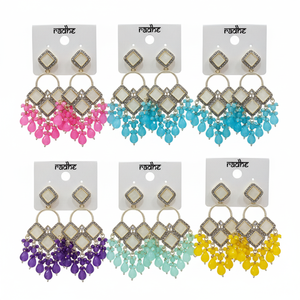 Pendientes colgantes de moda con piedras Kundan y cuentas chapados en oro amarillo de Jewelemarket - Product Image 2
