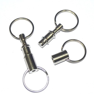 Venta al por mayor al aire libre EDC llavero <span class=keywords><strong>de</strong></span> liberación rápida desmontable doble anillo al aire libre <span class=keywords><strong>suegra</strong></span> colgante llavero - Product Image 3