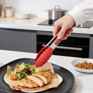 Pinces alimentaires en silicone de 9 pouces, en acier inoxydable, résistantes à la chaleur, anti-brûlure, pour griller la viande - Product Image 1
