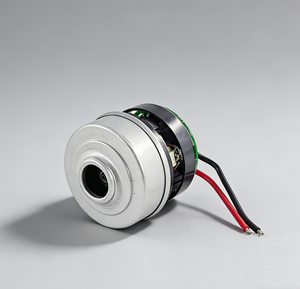 Souffleur d'air <span class=keywords><strong>miniature</strong></span> sans balais 2,6 pouces 22,2 V haute vitesse 350 W max à batterie pour systèmes médicaux et de ventilation - Product Image 5