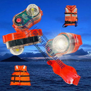 Lampe <span class=keywords><strong>de</strong></span> <span class=keywords><strong>gilet</strong></span> <span class=keywords><strong>de</strong></span> <span class=keywords><strong>sauvetage</strong></span> marine LED SOLAS 0.75cd pour une utilisation en eau, conforme aux certificats CCS/CE - Product Image 5