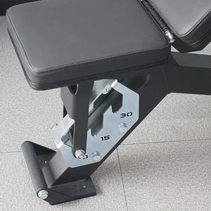 <span class=keywords><strong>Banc</strong></span> <span class=keywords><strong>de</strong></span> <span class=keywords><strong>musculation</strong></span> réglable et pliable en fer, 44,7 kg, unisexe, pour entraînement à domicile, développé couché, soulevé <span class=keywords><strong>de</strong></span> bras et exercices abdominaux - Product Image 2