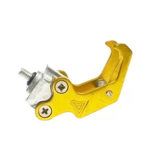 Accessoires pour scooters, accessoires pour la modification de motos et de scooters tout-terrain : crochets universels pour casque de style griffe d'aigle - Product Image 2