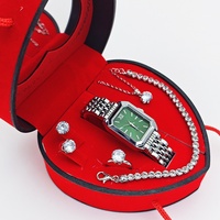 Coffret Cadeau d'Affaires Premium 5 pièces : Montre à Quartz Élégante pour Femme et Bijoux en Cristal avec Boîte Cœur Rouge pour la Saint-Valentin 2026