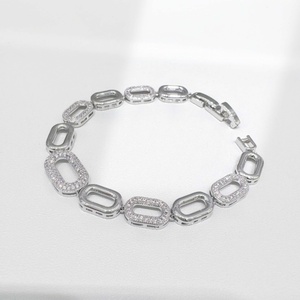 Bracelet unisexe de luxe en argent 925, style hip hop, maillons géométriques, or 14 carats, zircon, épais, personnalisé. - Product Image 1