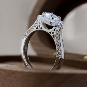 Wholesale Luxury Fashion Rings Jewelry Gold Plated Sparking <b>Cushion</b> Cut Cubic Zircon Wedding Ring <b>for</b> Women - Product Image 5