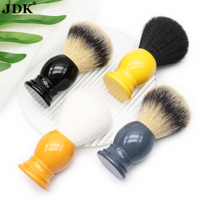 Set da Barba per <span class=keywords><strong>Uomo</strong></span> con Pennello in Setole Sintetiche, Manico in Plastica, Supporto in Acciaio Inox e Ciotola da Barba, Rasoio di Sicurezza per Uso Professionale - Product Image 3