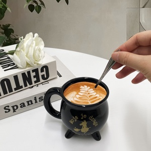 Taza de Halloween de bruja de cerámica SYL, diseño de dibujos animados, Festival fantasma, <span class=keywords><strong>cuchara</strong></span> de escoba mágica, taza de café caliente segura para microondas - Product Image 3