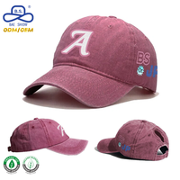 Retro Streetwear Baseballkappe mit individueller Buchstabenstickerei, gewaschenem Distressed-Stoff und Pferdeschwanzloch für den Alltag