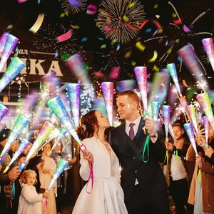 Varita Luminosa de Fibra Óptica que Cambia de Color, Barra Intermitente, Luz Nocturna LED de Cielo Estrellado, Recuerdos para Fiestas de Cumpleaños y Bodas - Product Image 4