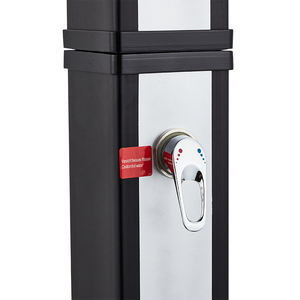 Jade personnalisé 40l grande capacité carré extérieur jardin <span class=keywords><strong>piscine</strong></span> <span class=keywords><strong>solaire</strong></span> <span class=keywords><strong>douche</strong></span> en acier inoxydable - Product Image 5