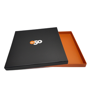 Scatola Regalo Rigida Personalizzata di Alta Gamma <span class=keywords><strong>con</strong></span> Logo Aziendale Stampato, Set Souvenir di Lusso <span class=keywords><strong>con</strong></span> Rivestimento in Carta e Spugna - Product Image 1