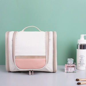 Factory Custom Eco-Friendly Recycled Travel Accessories Functional Waterproof <strong>Hanging</strong> Women <strong>Men</strong> Travel <strong>Toiletry</strong> <strong>Bag</strong> - Product Image 2