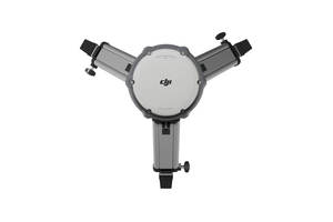 Station multifonctionnelle DJI D-RTK 3 avec kit de mât et trépied pour applications de relevés et cartographie aérienne haute précision - Product Image 3