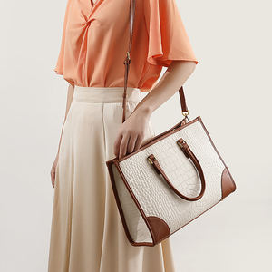 Sac à main en cuir pour femme de luxe à la vente chaude Motif croco Sac à main en cuir PU avec poignée supérieure pour femme de bureau - Product Image 6