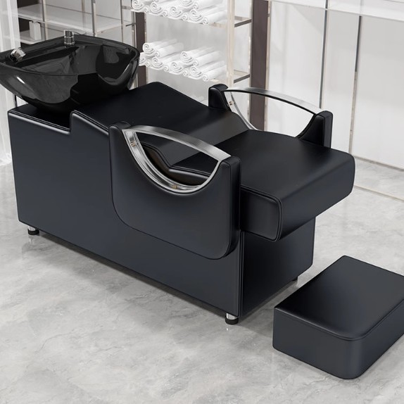 Nero + argento bracciolo + lavabo nero