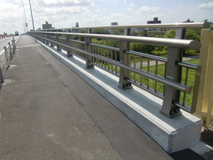 בצד הדרך בטיחות מעקה בטיחות נירוסטה גשר מעקה בטיחות מתכת גשר התרסקות מעקה בטיחות - Product Image 3