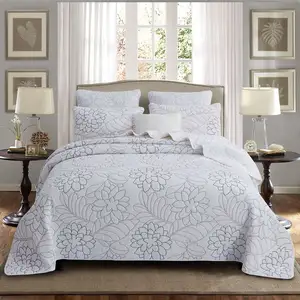 奢华刺绣花卉可逆大床3件套棉绗缝床罩套装