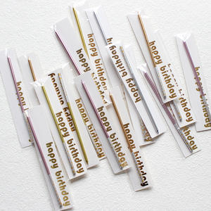 Huaming Hot Sell Long Skinny Metallic Spiral <span class=keywords><strong>Happy</strong></span> <span class=keywords><strong>Birthday</strong></span> Candles Fancy Single Pack Gold/Sliver <span class=keywords><strong>Birthday</strong></span> Cake <span class=keywords><strong>Candle</strong></span> in Bulk - Product Image 2