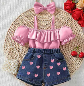 Set 3 Pezzi Nuovo Stile per <span class=keywords><strong>Bambina</strong></span> a Prezzo Ridotto, Maniche a Lanterna, Pantaloncini in Denim Ricamati, Completo Estivo per Ragazze - Product Image 3