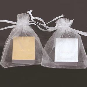 Mini <span class=keywords><strong>Bible</strong></span> Porte-clés Catholique <span class=keywords><strong>Christ</strong></span> Jésus Croix Sainte <span class=keywords><strong>Bible</strong></span> Livre - Product Image 1