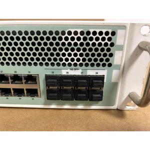 For-tigate <span class=keywords><strong>FG</strong></span>-<span class=keywords><strong>1500D</strong></span> 16 ports Gigabit SFP, 8 ports 10 Gigabit SFP + Pare-feu - Product Image 3
