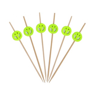 Brochetas de Bambú <span class=keywords><strong>con</strong></span> Forma de Trébol de Cuatro Hojas de Color Rosa de 4.72 Pulgadas para Aperitivos, Decoración Navideña, Fiestas, Comida y Bebidas - Product Image 4