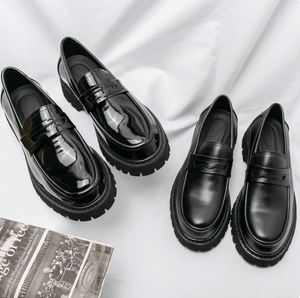 The Latest Fashion Men's Casual Teenagers' Low Cut Leather <b>Shoes</b> Thick Soles Outdoor Insoles Trends Light Dress <b>Shoes</b> - Product Image 3