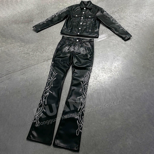 Tùy Chỉnh Nhà Sản Xuất Logo Thêu Trang Phục Người Đàn Ông Nút Lên Áo Khoác Da Và PU Xếp Chồng Lên Nhau Flare Quần Set Tracksuit Cho Nam Giới - Product Image 2