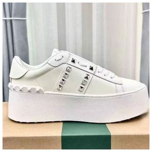 Zapatos de Diseñador para Mujer y Hombre, Zapatillas con Remaches, Zapatos Deportivos de Cuero de Lujo, Zapatillas de Plataforma Vintage, Zapatos de Tenis de Moda - Product Image 4