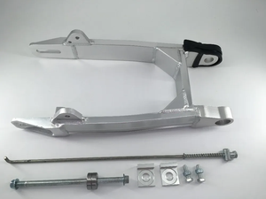 Horquilla de brazo trasero de aluminio de nuevo diseño para <span class=keywords><strong>HONDA</strong></span> DAX <span class=keywords><strong>TRAIL</strong></span> ST50 ST70 CT70 <span class=keywords><strong>Mini</strong></span> motocicleta - Product Image 3