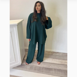 Suéter Abaya de Punto Modesto con Cuello Redondo y Mangas Largas en Colores Sólidos de Pana para Otoño/Invierno, Estilo Dubai, Medio Oriente - Product Image 2