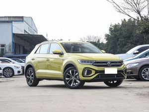 Prix ​​abordable, VW <span class=keywords><strong>T</strong></span> <span class=keywords><strong>Roc</strong></span>, SUV 5 portes, 5 places, <span class=keywords><strong>T</strong></span>-<span class=keywords><strong>ROC</strong></span>, boîte de vitesses à double embrayage à sec à 7 rapports, traction avant, conduite à gauche, essence - Product Image 2