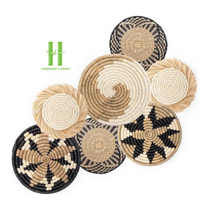 Venta caliente Seagrass decoración colgante de pared Boho decoración variedad de formas OEM ratán decoración de pared HOGAR DE Vietnam hecho a mano - Product Image 3