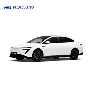 2025 Dongfeng S7 REEV Vehículo eléctrico Coche EV extendido de largo alcance con Mach Power Carga rápida Diseño de sedán de 5 asientos - Product Image 1