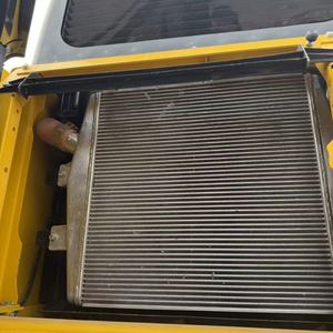 Excavatrice sur chenilles Komatsu PC450-8 d'occasion, d'origine japonaise, à vendre - Product Image 6