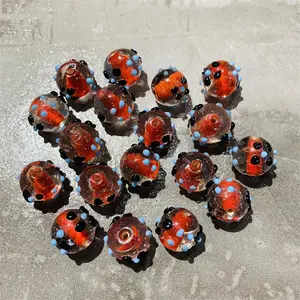 Perfekte Qualität farbige handbemalte Blumenglasperlen günstiger Preis Sahne Perlenzubehör