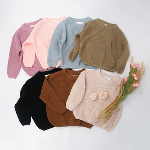 Maglione Pullover da bambino a maniche lunghe lavorato a maglia per bambini con nuovo collo rotondo in tinta unita 2023 personalizzato - Product Image 1