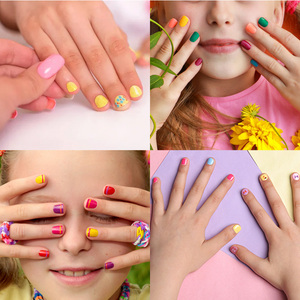 Akiaco <span class=keywords><strong>Niñas</strong></span> Maquillaje Esmalte de <span class=keywords><strong>uñas</strong></span> Juego de regalo Etiqueta privada No tóxico Completo Niños Nail Art Toy <span class=keywords><strong>Kit</strong></span> - Product Image 4