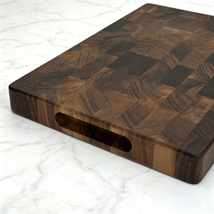 Planche à découper en bois <span class=keywords><strong>de</strong></span> noyer noir américain <span class=keywords><strong>de</strong></span> haute qualité avec poignées intégrées, planche artisanale à grain traversant, bloc <span class=keywords><strong>de</strong></span> <span class=keywords><strong>boucherie</strong></span> à motif damier - Product Image 6