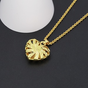 Collier pendentif en forme de cœur en laiton plaqué or 24 carats pour enfants JXX - Product Image 5