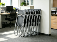 Chaise de bureau pliante en gros, chaise individuelle à cadre métallique et panneau en plastique rigide, pour salle de classe et formation, noire