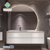 Ensemble de meubles de salle de bain modernes en bois massif de style farmhouse avec miroir LED, robinet mural en cuivre et lavabo en céramique – Garantie 5 ans
