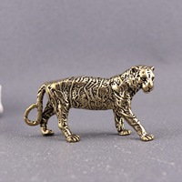 1 pièce Figurine de bureau en laiton rétro, motif tigre, animal de thé de la vitalité, décoration d'intérieur, vente en gros