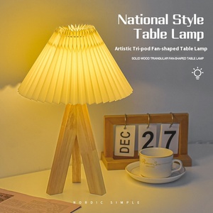 Hiện Đại LED Bằng Gỗ Pleated Thay Đổi Độ Sáng Bàn Đèn Ins Cô Gái Bầu Không Khí Ánh Sáng Phòng Ngủ Đầu Giường Đọc Sách Trang Trí Nội Thất Ánh Sáng Ban Đêm - Product Image 2