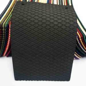 Tejido de neopreno textura tiburón repujado - Product Image 4