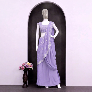Ensemble indien pakistanais en soie crêpe brodée violette de qualité supérieure, longueur ras du sol, séchage rapide, avec chemisier en dentelle, dupatta et lehenga, pour mariage - Product Image 1
