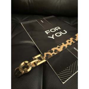 Ceinture en fausse fourrure pour femme Foru avec boucle à fermoir en alliage, style décontracté - Product Image 3